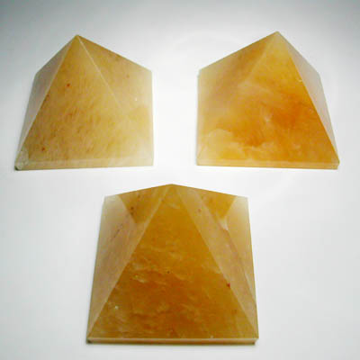 Piramide di avventurina gialla 5 cm
