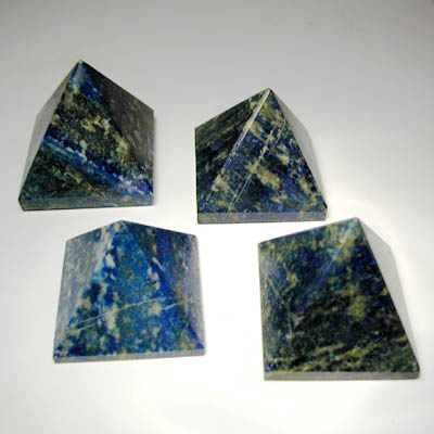 Lapis-lazuli Pyramid 4 cm